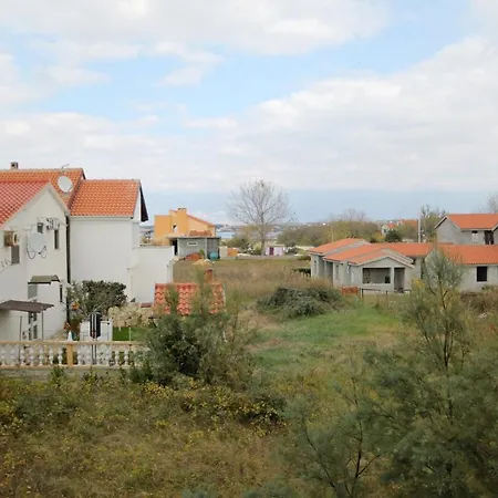 Penzion Apartments And Rooms With Hot Tub Nin, Zadar - 5858 Nin