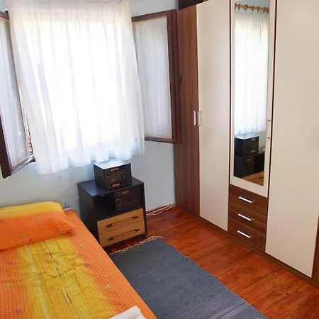 Apartments And Rooms With Hot Tub Nin, Zadar - 5858