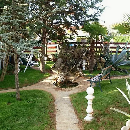 Apartments And Rooms With Hot Tub Nin, Zadar - 5858
