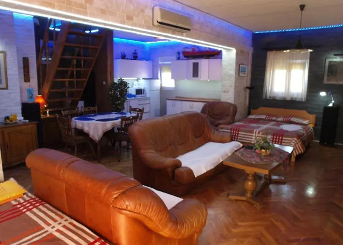 And By The Sea Nin, Zadar - 5858 Pensionat 3*